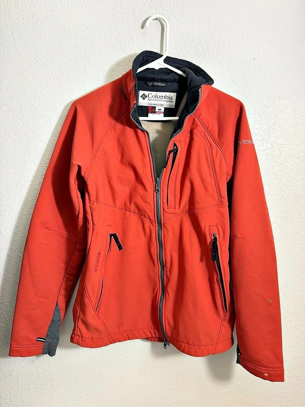 Columbia Titanium Interchange Men's Orange Titanium Jacket Size Small